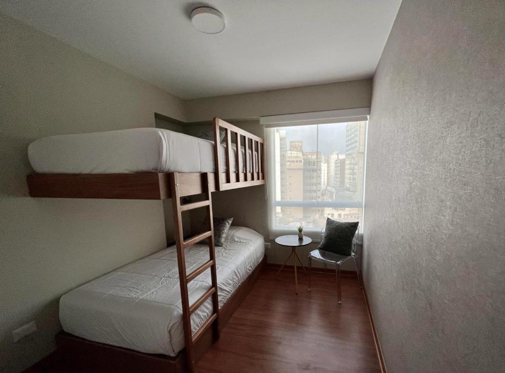 Mla - Alcanfores Apartamento Lima